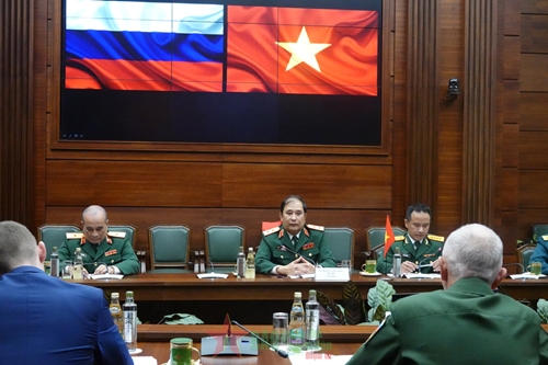 Hợp tác quốc phòng đóng vai trò trụ cột trong quan hệ Việt Nam – Liên bang Nga